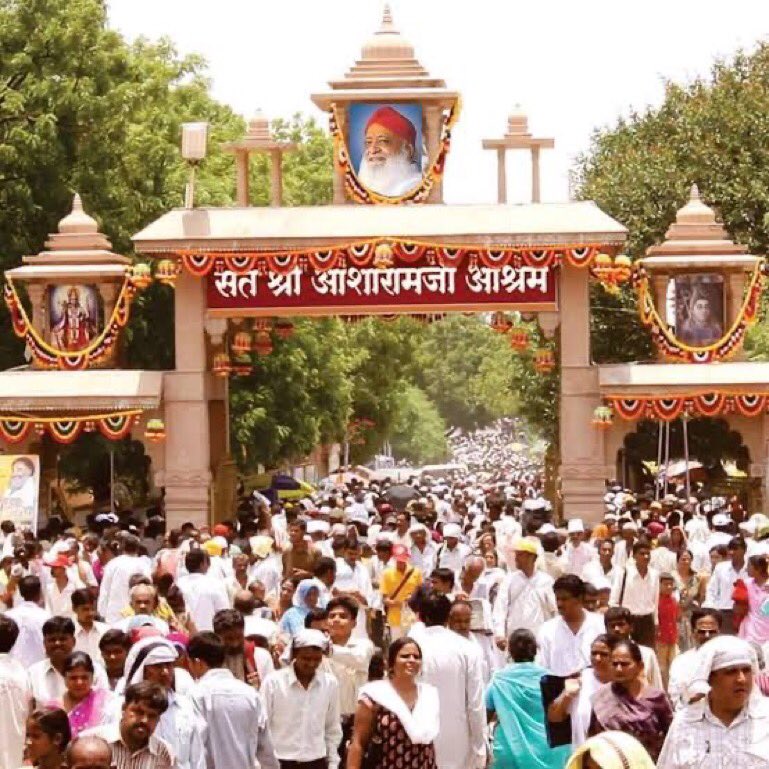 sonaranjali's tweet photo. @AmdAshram बापूजी को 10 वर्षों से साजिश के तहत जेल में रखा हुआ है परंतु बापूजी के
Crores Of Devotees की आस्था को कोई नहीं तोड़ सकता। Across The Globe हर
Sant Shri Asharamji Ashram में मनाए गए
#भव्य_गुरूपूर्णिमा_महोत्सव का नजारा देखते ही बन रहा था। बिकाऊ मिडिया ये नहीं दिखाती। https://t.co/sufkHzYFdA