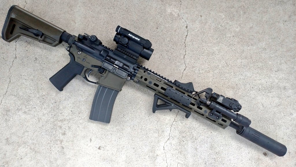 yakumoke_1's tweet photo. でけた( ･́∀･̀)ﾍﾍﾍ
良いね良いねｽﾞｲ(ง ˘ω˘ )วｽﾞｲ

TM MWS 14.5inch BK/OG
    （Handguard 12.5inch）

 #MWS
 #AR15 https://t.co/smIDu2E6kk