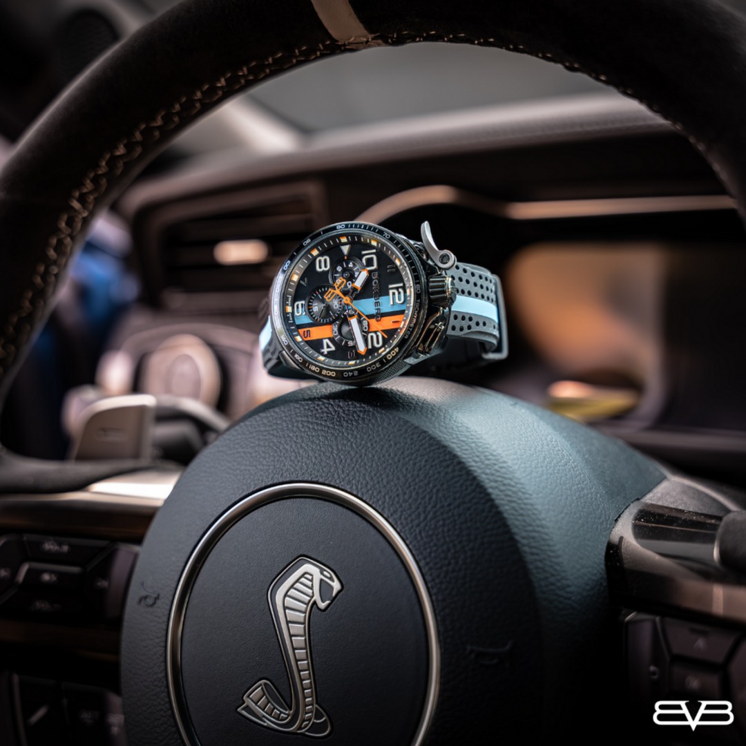 tienwenwatch's tweet photo. #Bomberg #炸彈錶 #Bolt68 #Racing 獨特造型計時按把，宛如賽車踏板，盡情享受疾速奔馳的快感！

天文鐘錶|台灣大道一段211號 +886422256476

#SwissMade #瑞士製造 #賽車系列 #是手錶也是懷錶 #TienWenWatch #TienWen #天文鐘錶 #天文創始總店 #台中錶店 #鐘錶維修 #手錶保養 #台中天文 #台中買錶 https://t.co/QKlOWy325v