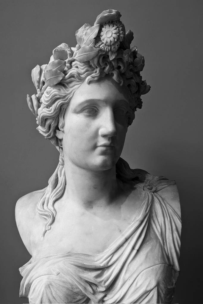 O_Louvre_jaime's tweet photo. Corine par Edme Gois @MuseeLouvre https://t.co/SJsufI7NHY