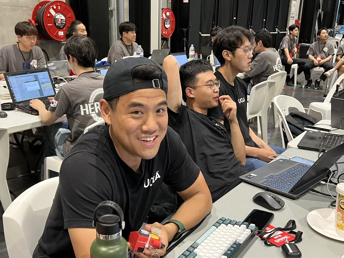 DennisHongRobot's tweet image. Day 1 of #RoboCup2023 #Autonomous robot #soccer competition in Bordeaux, France.

We have 4 round-robin games today.
Wish us luck!
Team RoMeLa FTW!

🤖⚽️🥅

@RoboCup2023
@RoMeLaUCLA 
@UCLAengineering 
@UCLA @UCLAAthletics 

Go Team RoMeLa! 👍