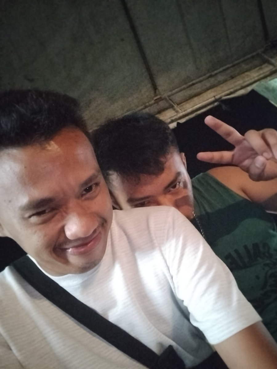 Paweexxx's tweet photo. More away with you 🥰😅 https://t.co/XDrtGvGGm2