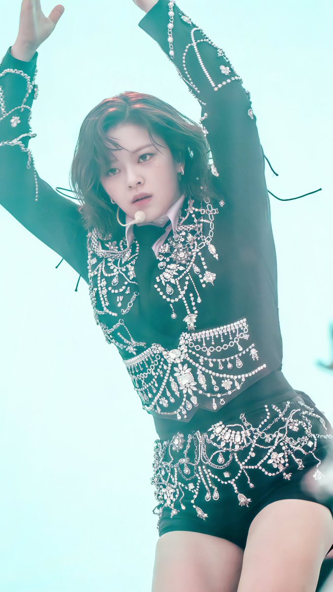 kpopsapphic's tweet photo. https://t.co/E4aqaCex8n