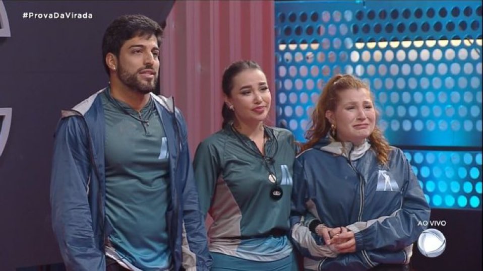 AndreaTuiita's tweet photo. Quando o grupinho foi entre eles estava tudo lindo e maravilhoso né?
É bom para sentirem como é ruim ir pra ZR com amigos. Eu falei na época que iria sair um por um desse grupão escroto. #ZonaDeRisco #ForaInfiel https://t.co/RSRFnIkQQo