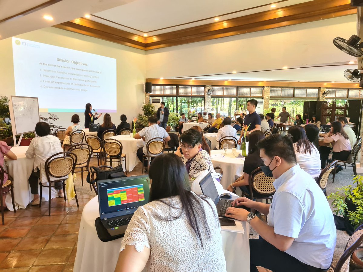 ZFF_foundation's tweet photo. Pilot run of #BayangMalusog Municipal Leadership Development Program Module 1 for UHC Acceleration in Aklan Batch 1: "Leading Change by Deepening Ownership to JumpSTART Primary Health Care and UHC." https://t.co/WAa9hPj1e8