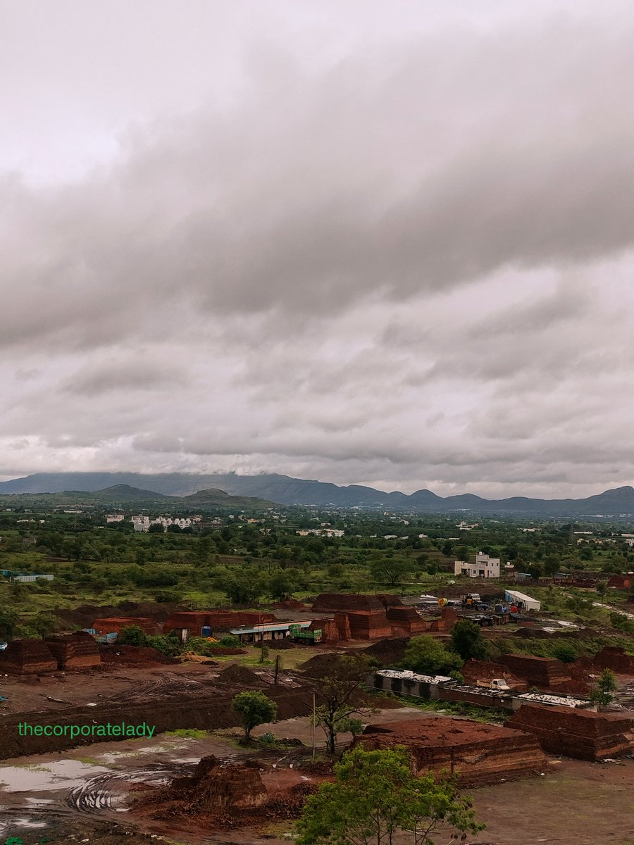 PallaviJaiswal0's tweet photo. #goodmorning #justshot #Pune 
#JaiShriKrishna https://t.co/3VS76yH6oZ