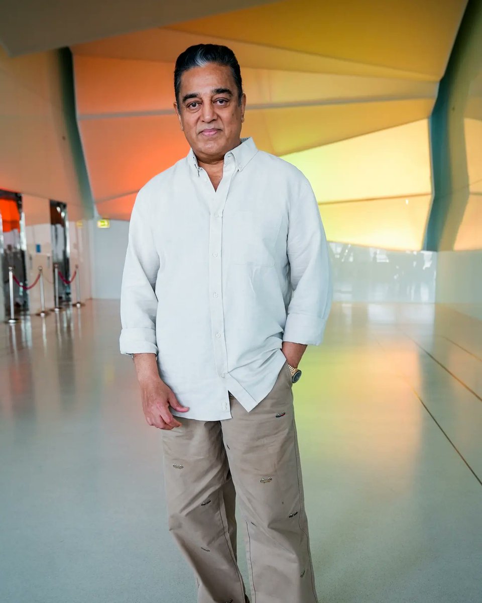 RajiniRecords's tweet photo. #Kamal's continuous #Utterflops in recent time. An unique record

1. #Uttamavillian- didn't run anywhere 50 days
2. #Papanasam- ran 50 days only in Chennai
3. #Thoongavanam- didn't run anywhere 50 days. A fake paper ad came on 50th day
4.#Viswaroopam2- didn't run anywhere 50 days https://t.co/jftmu5ay27