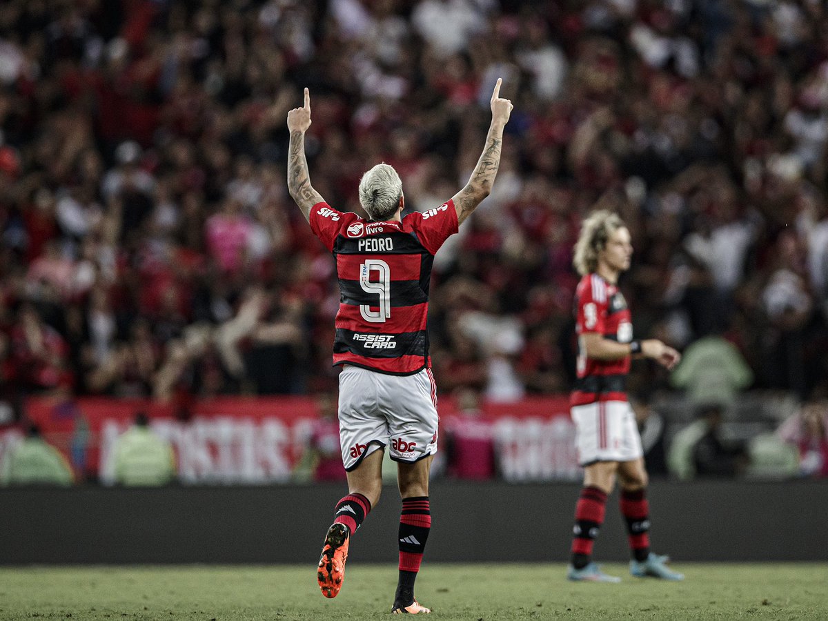 Pedro9oficial's tweet photo. Vitória importantíssima. Seguimos 🔴⚫️

Glória a Deus 🙏🏼 @Flamengo https://t.co/EqmeaY93Ia