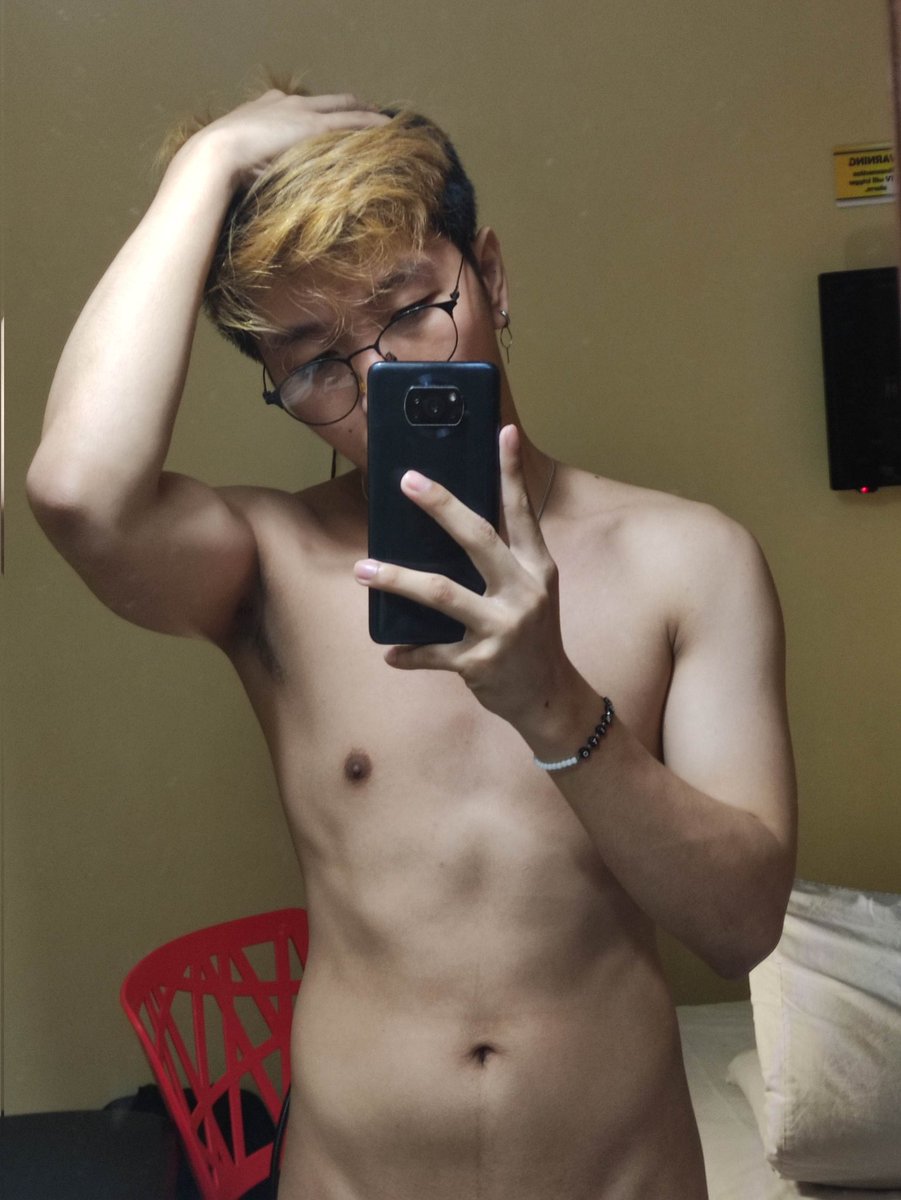NotMatty__'s tweet photo. Uploading contents on my TG soon 😘 https://t.co/qwl0YR7iAs