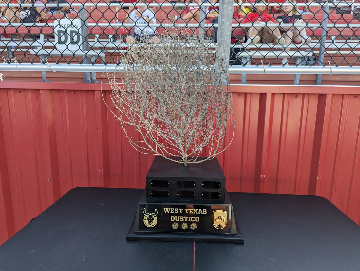 Dylan SuRpLu5 tweet media