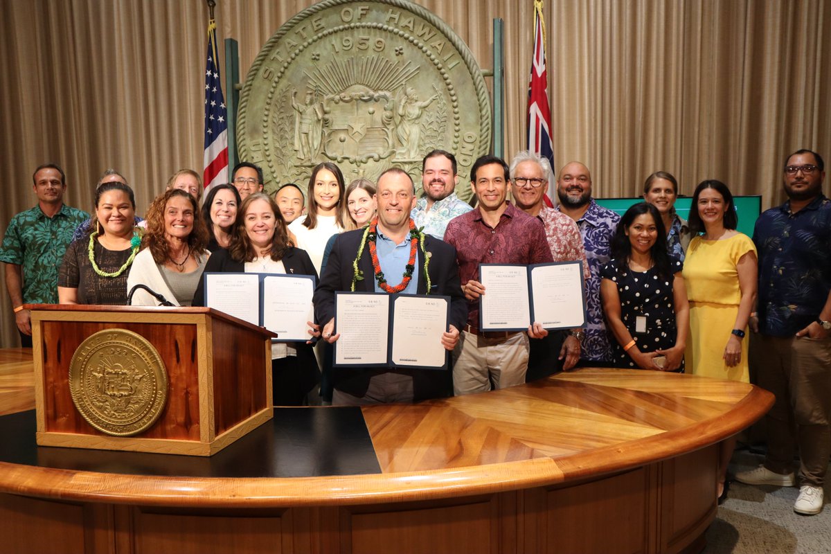 Hawaiʻi Senate Democrats tweet media