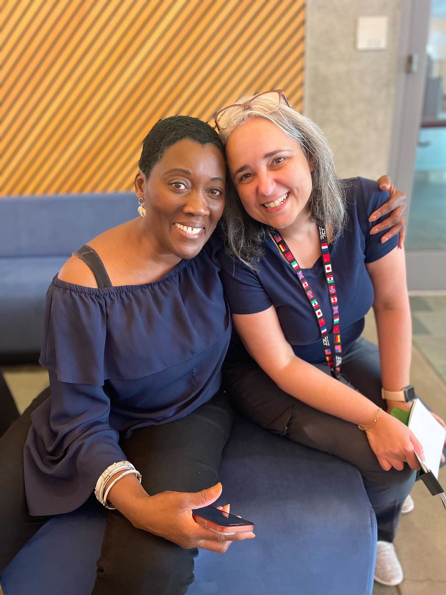 akuyoegraham's tweet photo. Thank you Patty &amp; Ama for your dedication to doing the work with EXCELLENCE. THANK YOU for supporting Spirit Awakening Foundation in THRIVING 🌟💜 
#SpiritAwakeningFoundation #AdminTeam #AkuyoeGraham https://t.co/8N4nwzu69q