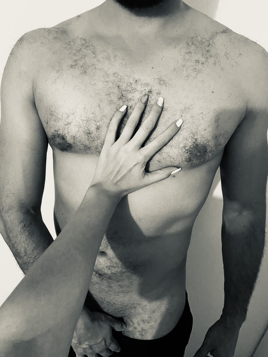 69ReCe's tweet photo. Nuevo manicure… #parejaswinger #parejasswinger #hotmen #blackandwhite #swingersuio https://t.co/T8K3kyl9Uz