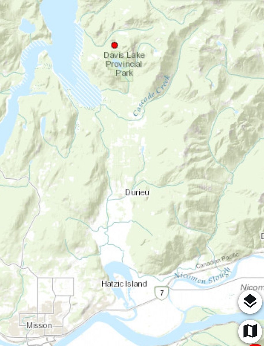 Kamscan's tweet photo. #NorthFraser fire dept on scene of a rank 3-4 wildfire burning up the mountian on lost creek road forestry helicopter has also landed #MissionBC Not sure if this is the fire https://t.co/2jmlKkZZRp