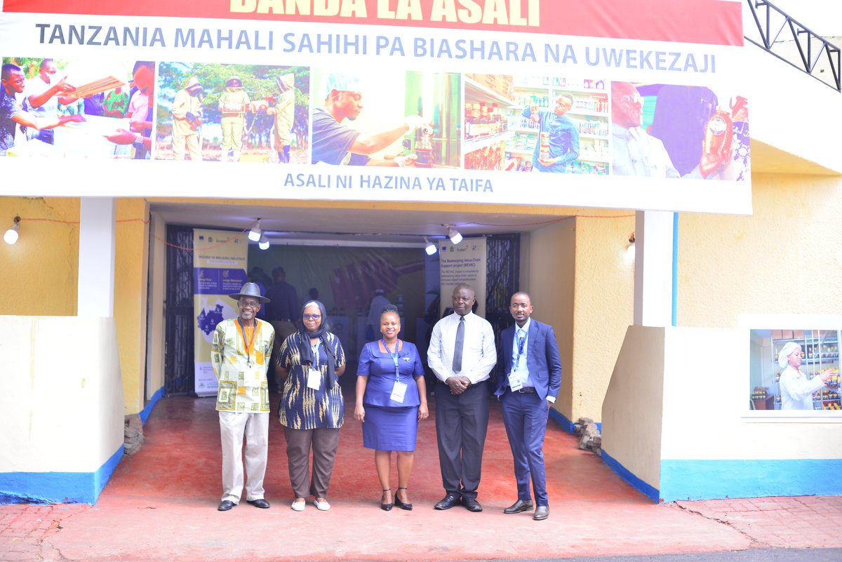 GemaMwikoko's tweet photo. #HappeningNow, Dar Es Salaam International Trade Fair Exbihition
Honey export procedure
EU market
https://t.co/PlW32LPjau https://t.co/XbdLlNQiYE
