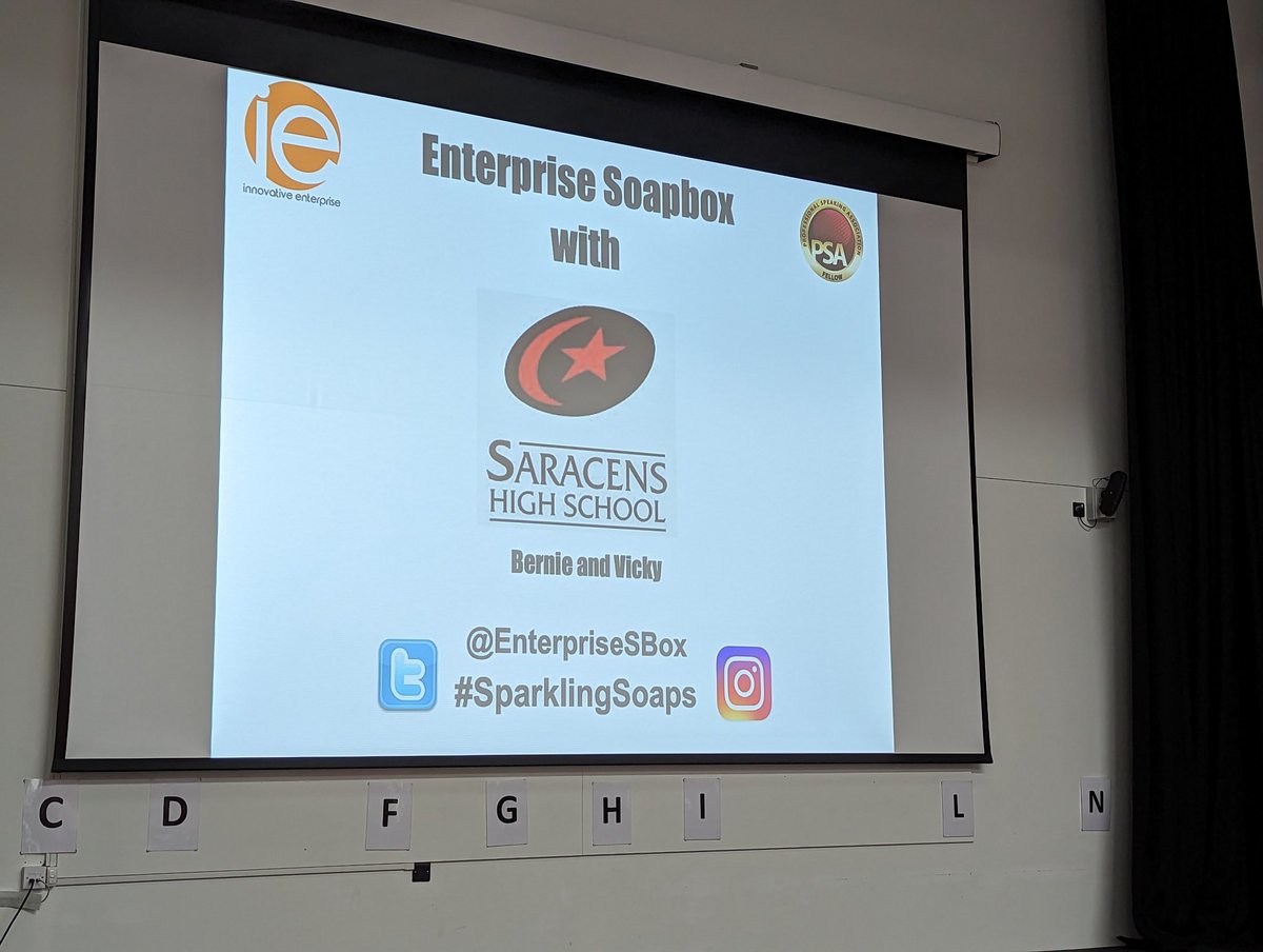 Great to have @EnterpriseSBox back in school to develop the entrepreneurial skills of our Year 8 pupils. #futuresatsaracenshigh #futures #careersday #makingmemories #youngentrepreneurs