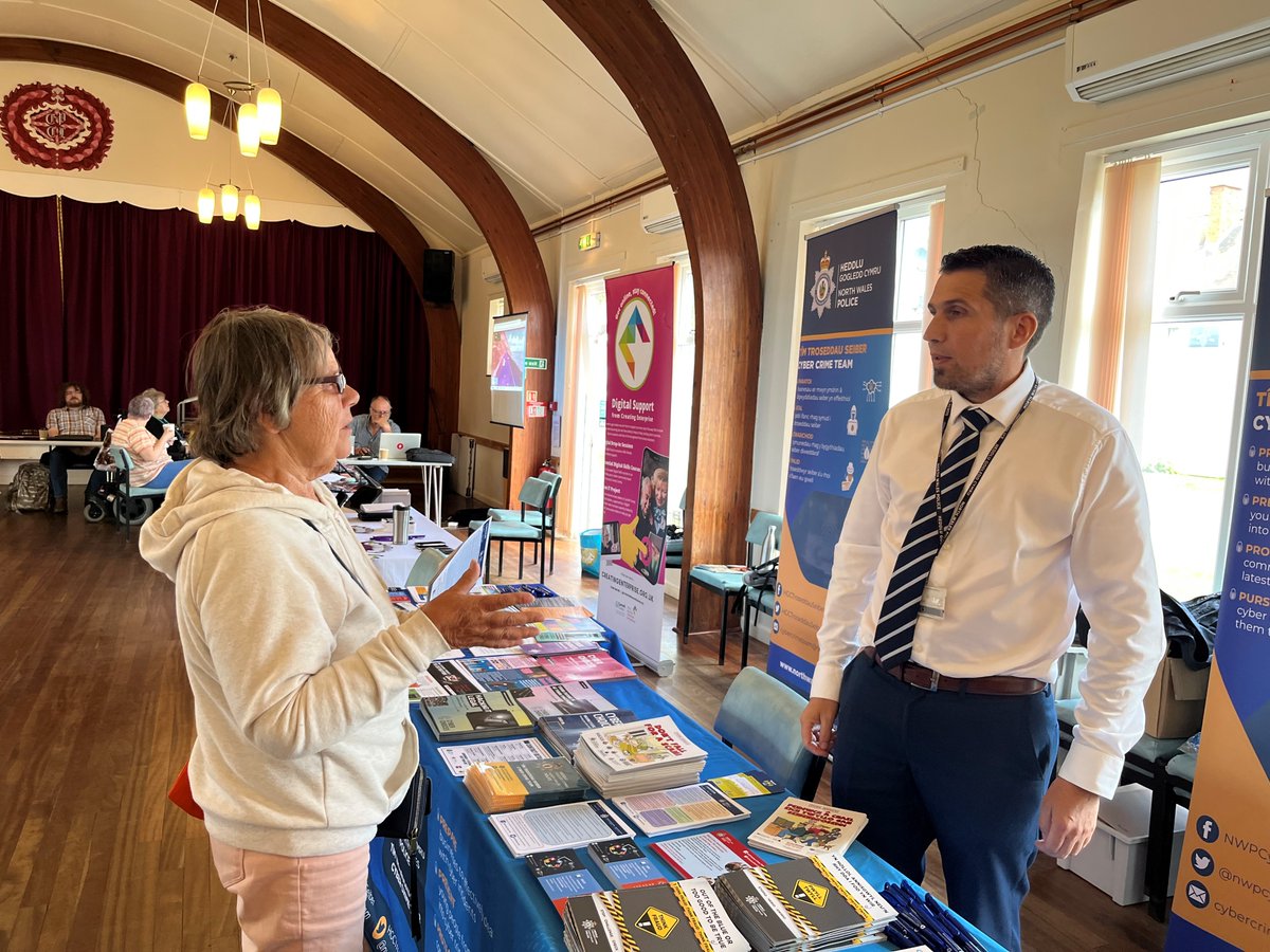 NWPCyberCrime's tweet image. Last week we attended at a Digital Open Day arranged by Creating Enterprise / Cartrefi Conwy in Llandudno.

It was great to chat to so many Cartrefi Conwy tenants about Cyber Safety and many enjoyed taking part in our Cyber Escape Room.

#NWPCyberSafe @CreatingE  @CartrefiConwy