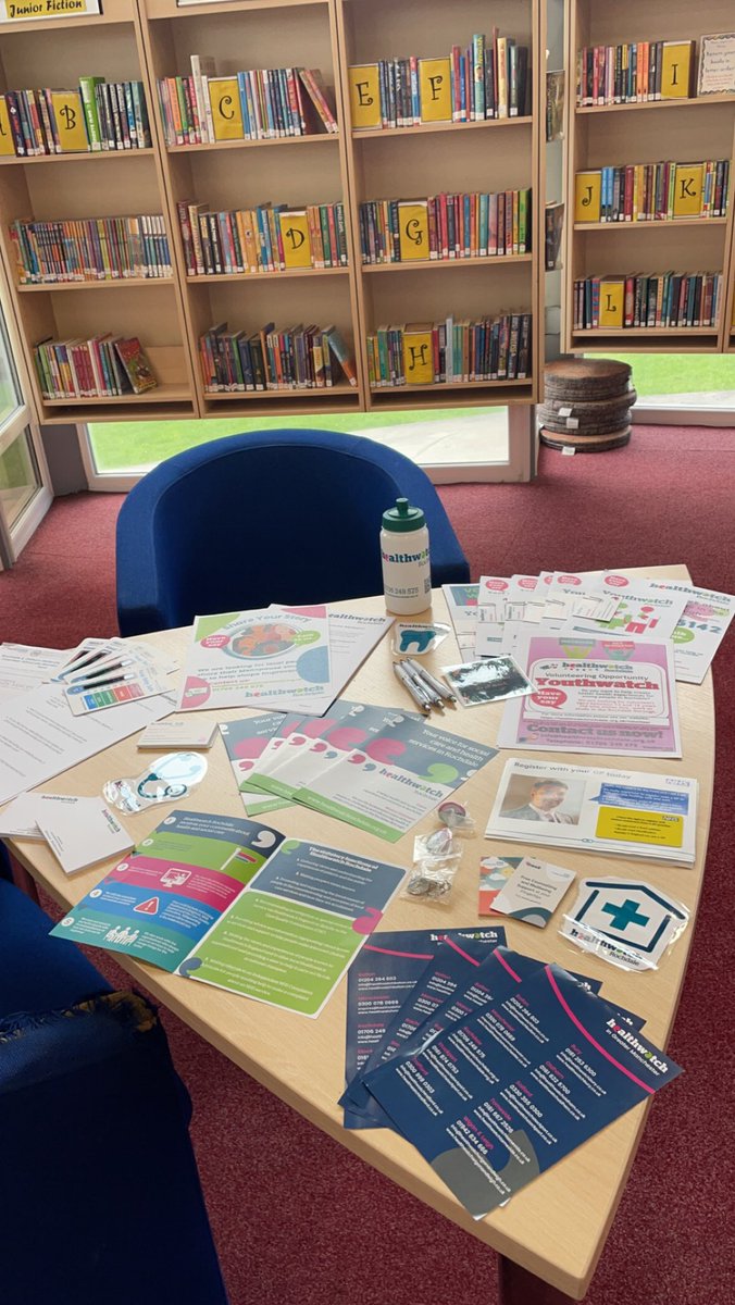 HWRochdale's tweet photo. This morning we are at Smallbridge Library until 12pm to listen to your feedback around health and social care and give local information, advice and signposting - pop in and say hi π #Rochdalelibraries #rochdale #pennines #useyourvoice https://t.co/2dx7p0GTTx