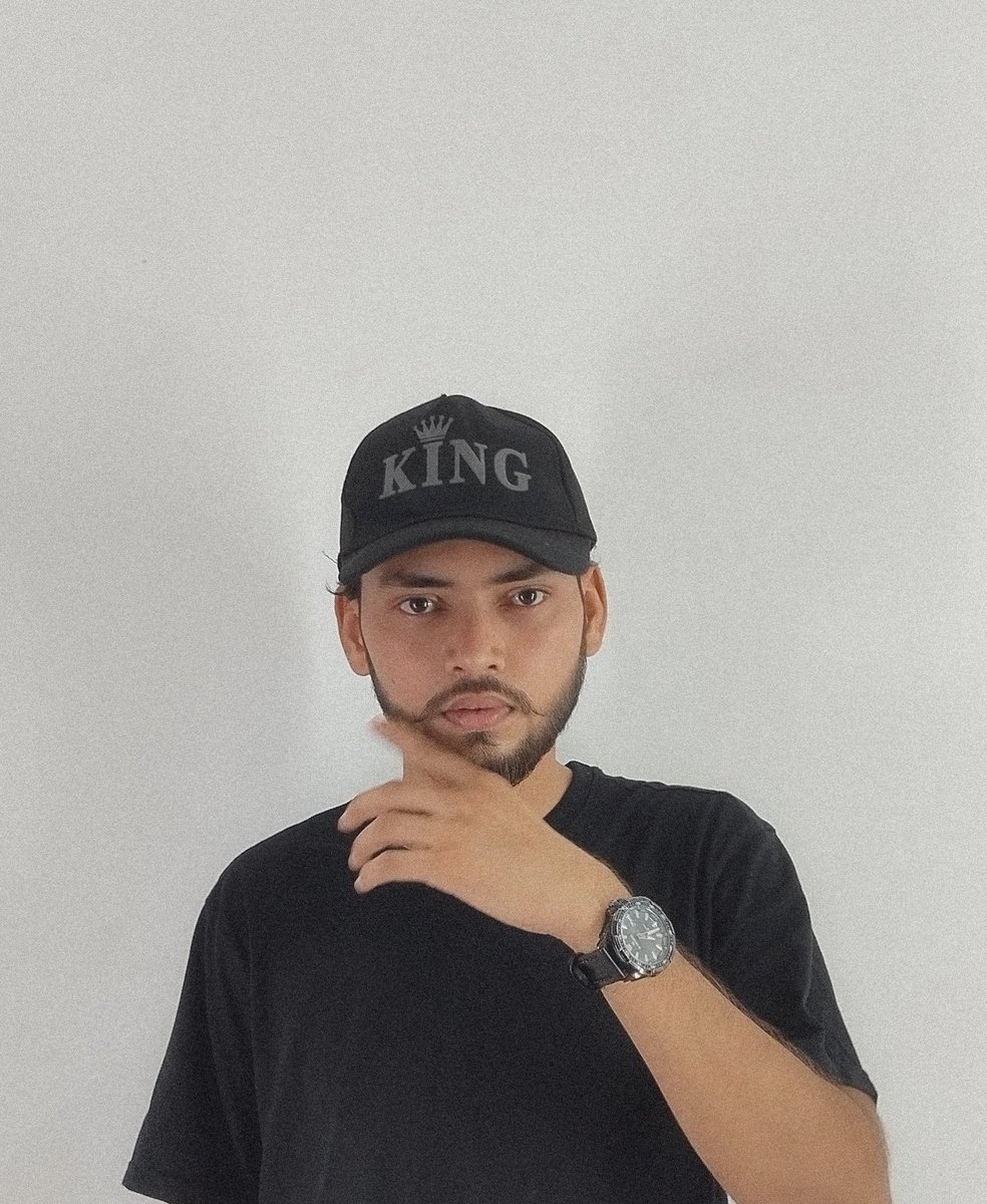 ShuklaArt's tweet photo. ऋषभ 🇮🇳...https://t.co/iT4gLyQBw1

. 
. 
. 
. 

. 
#noisephotography #RishabhShuklaVlogs #cool   #photoshoot #portraits  #blackandwhitephotography #portraitphotography  #rishabhart #rishabhshuklaart #clothingbrand #clothing #oversized #fashionphotography #modeling https://t.co/X2hA2JsXEc