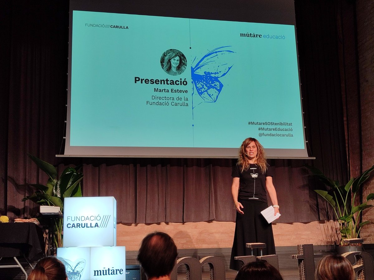 laurafrailev's tweet photo. Arts i educació per la SOStenibilitat, hoy en #Barcelona organizado por @FundacioCarulla @martaesteve_za https://t.co/Bym2oKB0fA