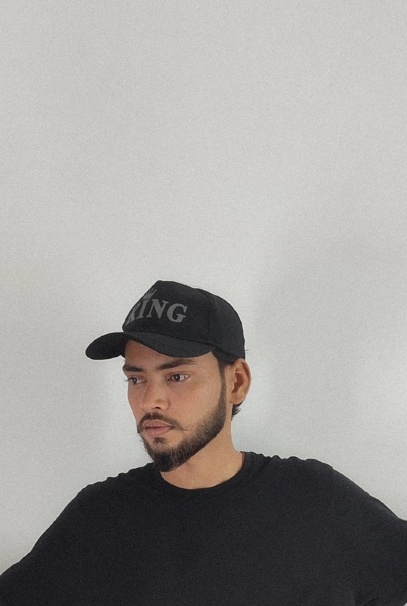 ShuklaArt's tweet photo. ऋषभ 🇮🇳...https://t.co/iT4gLyQBw1

. 
. 
. 
. 

. 
#noisephotography #RishabhShuklaVlogs #cool   #photoshoot #portraits  #blackandwhitephotography #portraitphotography  #rishabhart #rishabhshuklaart #clothingbrand #clothing #oversized #fashionphotography #modeling https://t.co/hJWkXxUsVb