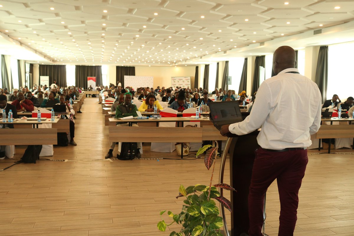 StopTBKe's tweet photo. Day 3. Oral resentations: Community Engagement, Linkages and Coordination.
#AmrefCSSForum2023 #CommunitiesareTheChange @StopTB @Amref_Kenya @NTLDKenya @MOH_Kenya @CHSKenya https://t.co/tN2v8phmcU