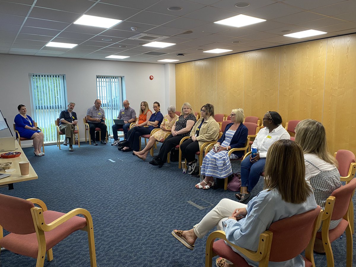 SaTHImprovement's tweet image. Discussing how we have implemented daily management in our different teams.@sathNHS #practitionercourse #improvement @ShropsConf