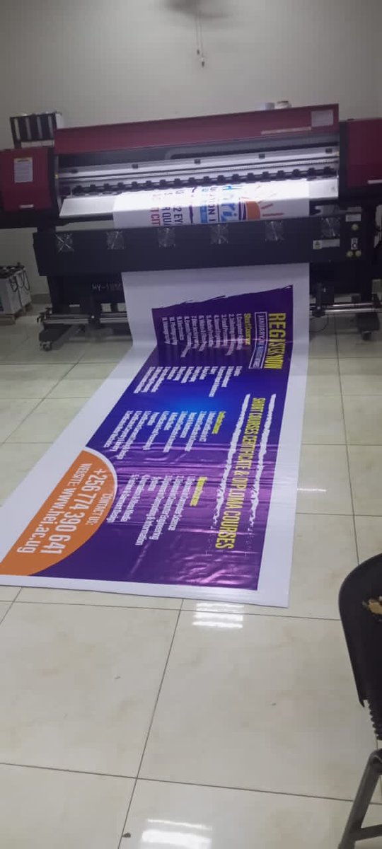 horizonsoroti's tweet photo. Dia HEI (Horizon Education InstituteHorizon Education Institute - SorotiSoroti) Ambassadors, where d u think we should hang these banners? Your suggestions mean a lot to us,. sponsored by Digital Planet, Eledan Media, Betty Abuin, https://t.co/Mbncf6GKbI
