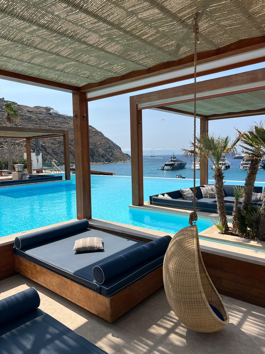 NotaBeneGlobal's tweet photo. One of our favourite hotel pools on the island...

#WeKnowWhere https://t.co/j65DNe3rqU