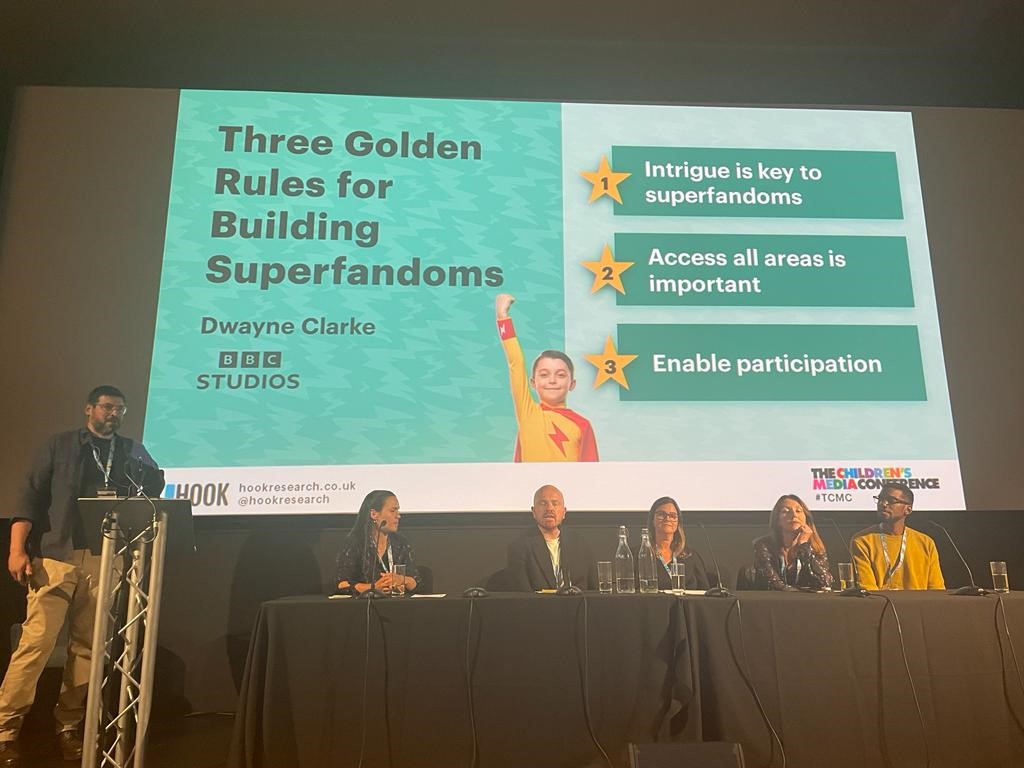 Hook Research tweet media