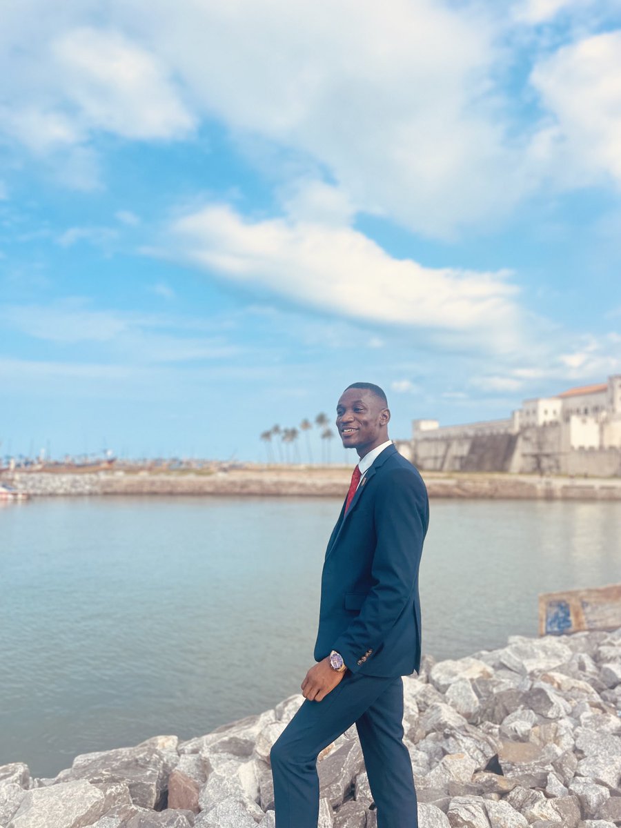 _mr_ask's tweet image. "Brothers and sisters, I do not consider myself yet to have taken hold of it. But one thing I do: Forgetting what is behind and straining toward what is ahead."

Philippians 3:13