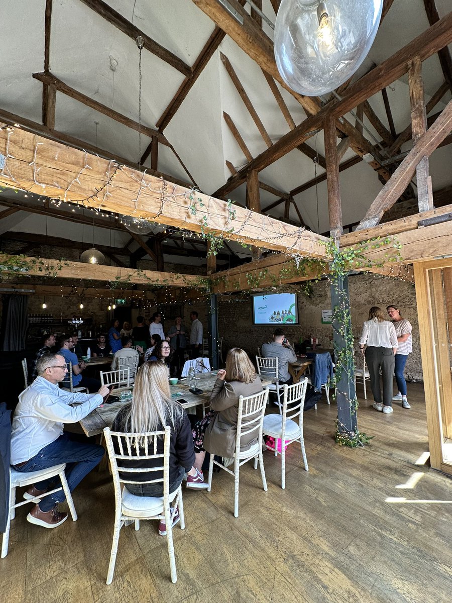 Back together and it feels so goood 🙌🏼

Today we’re in Abingdon kicking off our new financial year. Celebrating successes and looking forward to the year ahead. 

It’s sooo great to all be in the same room together once again! 💚

#TeamHable