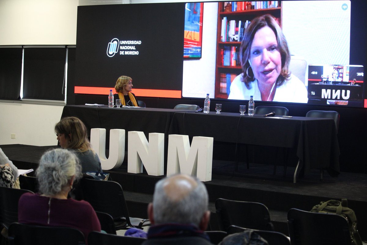 etcheverry_jm's tweet photo. 👉🏻 #CEDUC Durante sus dos jornadas, se llevaron adelante paneles de disertación, conservatorios y mesas en simultáneo de las cuales fueron parte cientos de participantes y expositores. https://t.co/0RMWyDJUZm