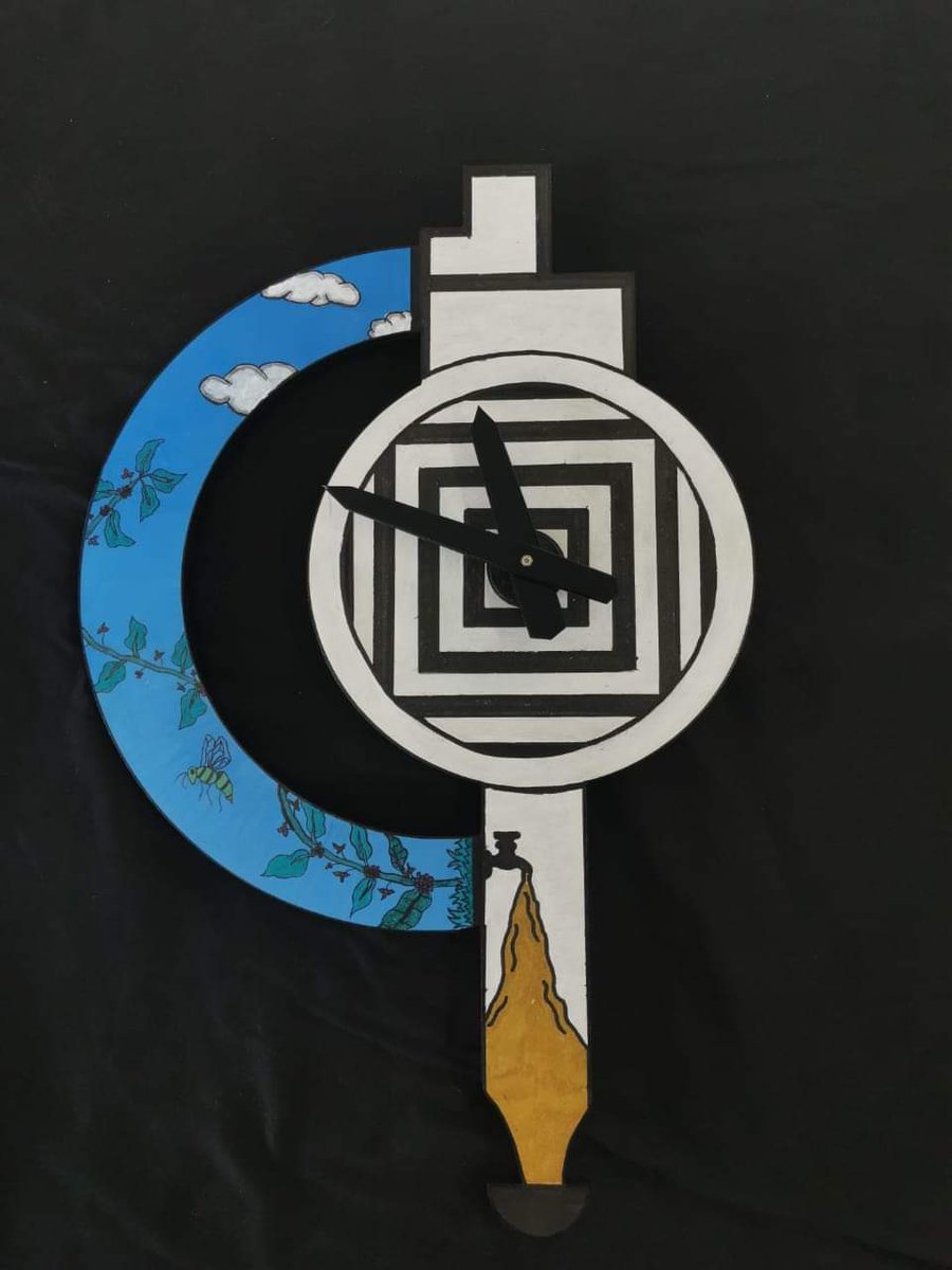 Cannons_Creek's tweet image. #Throwback to Design during Term 1, with Mrs Stuart. The Grade 11s researched various artists, and decorated shoes using their chosen artist as inspiration. The Matrics designed and produced clocks, relating to their various businesses. #design #clockdesign #shoedesign #art