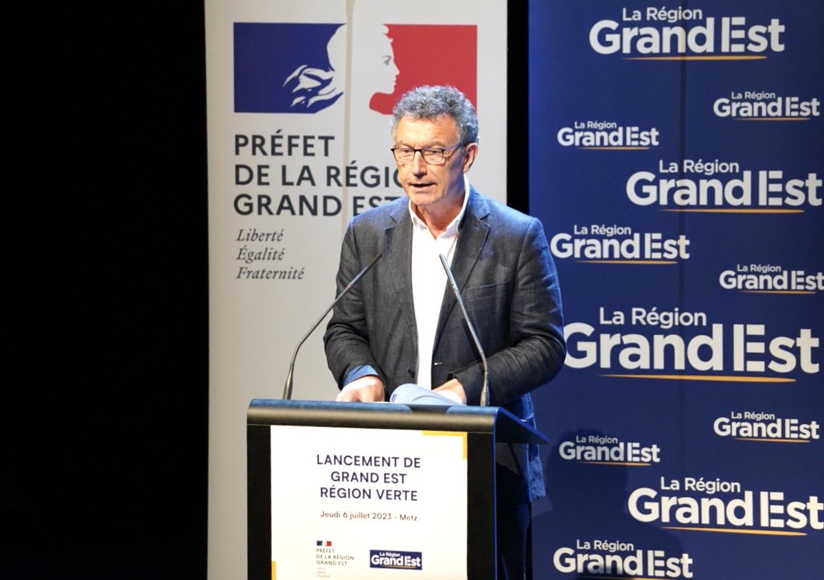 regiongrandest's tweet photo. #GrandEstRégionVerte 🌿
Ensemble pour un avenir durable 🫱🏼‍🫲🏽
La Région #GrandEst et l'État s'unissent dans une démarche commune de planification #écologique, pour préserver notre patrimoine naturel et construire un avenir plus vert.🙌🏻
👉🏻 Plus d’infos : https://t.co/LEtb3gpqOP https://t.co/xwvQp7VyIY