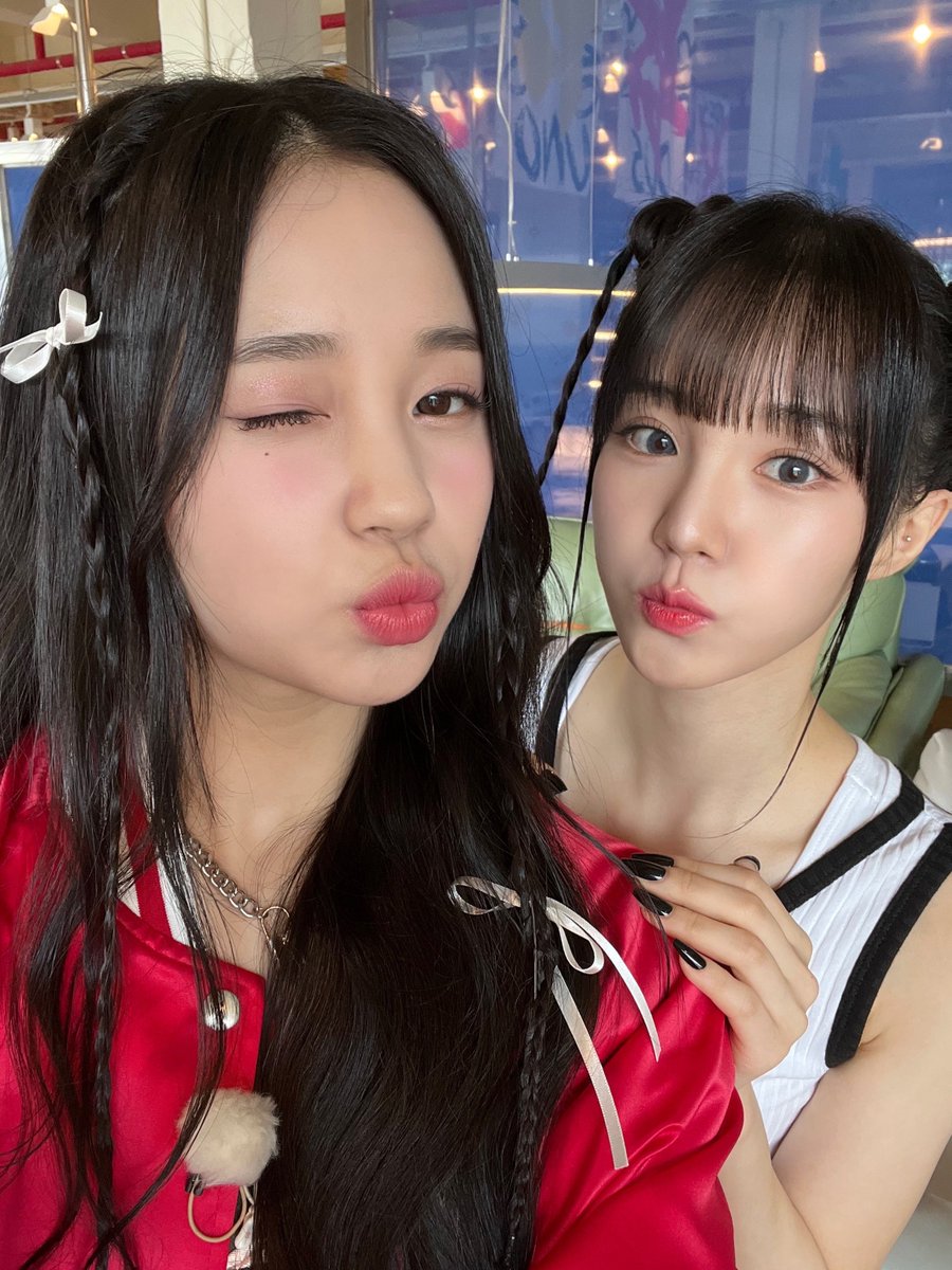 WOOAH 우아 tweet media
