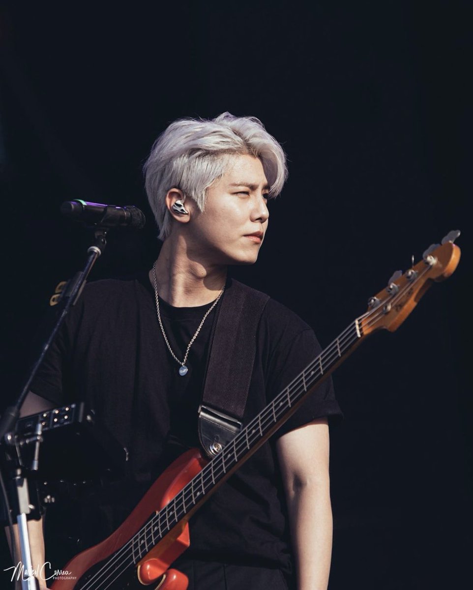 icarussea's tweet photo. HIS. SIDE. PROFILE. https://t.co/ukBhyaiege