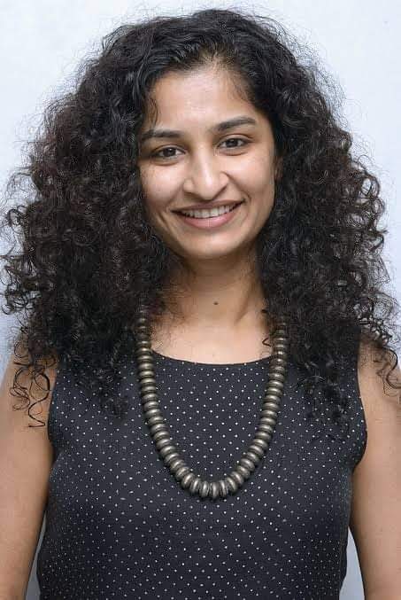 Happy Birthday to an Indian film director and screenwriter Gauri Shinde (born 6 July 1974) is 
Shinde made her directional debut with the highly acclaimed English Vinglish (2012), which marked the comeback of actress Sridevi.

She is wife of film director R Balki

#GauriShinde