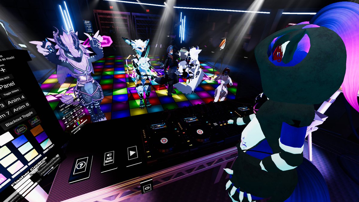 CypeFox tweet picture
