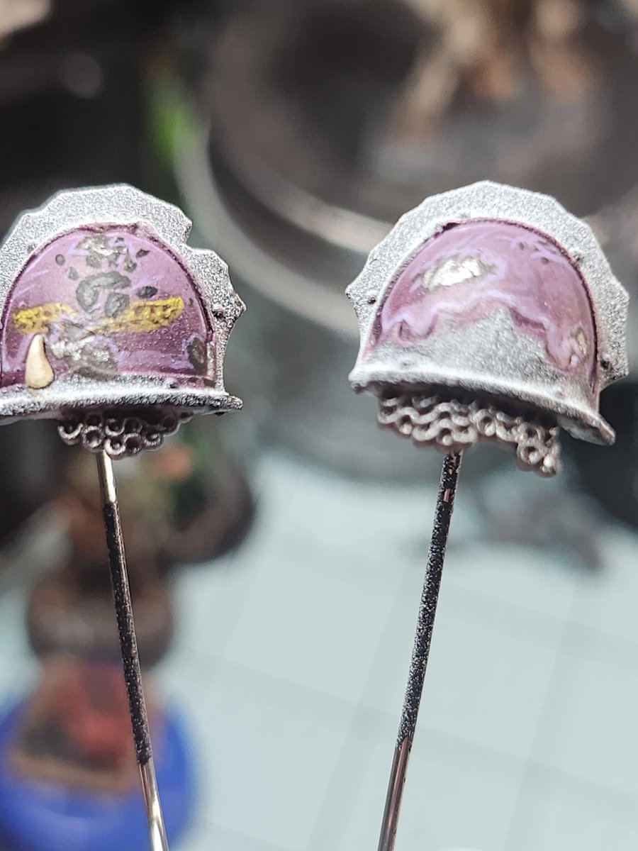 Digest_Paints's tweet photo. #hobbystreak day 195.
Painting the steels across the terminator, mostly chain mail and chains.
#PaintingWarhammer #WarhammerCommunity #warhammer40k #csm #paintingminiatures https://t.co/UjMFkaF13w
