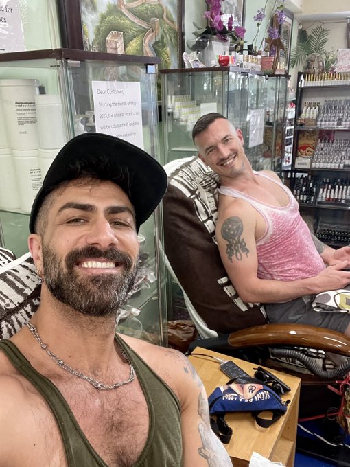 Getting our nails did - with @DerekKageXXX - come see us tomorrow night at #HiTopsWeho for #GymClassThursdays Derek&rsquo;s<a class="tags" href="/tag/derekkagexxx">@derekkagexxx</a><a href="/tag/gymclassthursdays"class="tags"><span>#gymclassthursdays</span></a><a href="/tag/hitopsweho"class="tags"><span>#hitopsweho</span></a>