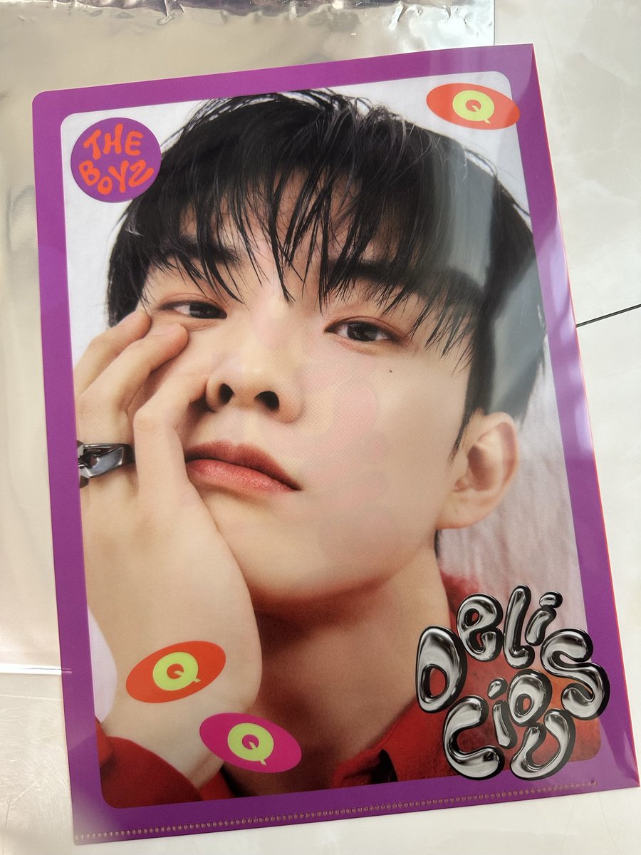 nb_hee4's tweet photo. THE BOYZ  ドボ ドボイズ ローソン HMV クリアファイル交換 delicious

譲)キュー

求)ニュー

郵送での交換希望です📮
可能な方いましたらお気軽にDMまたはリプ下さい😊 https://t.co/FOe2i6NCjz