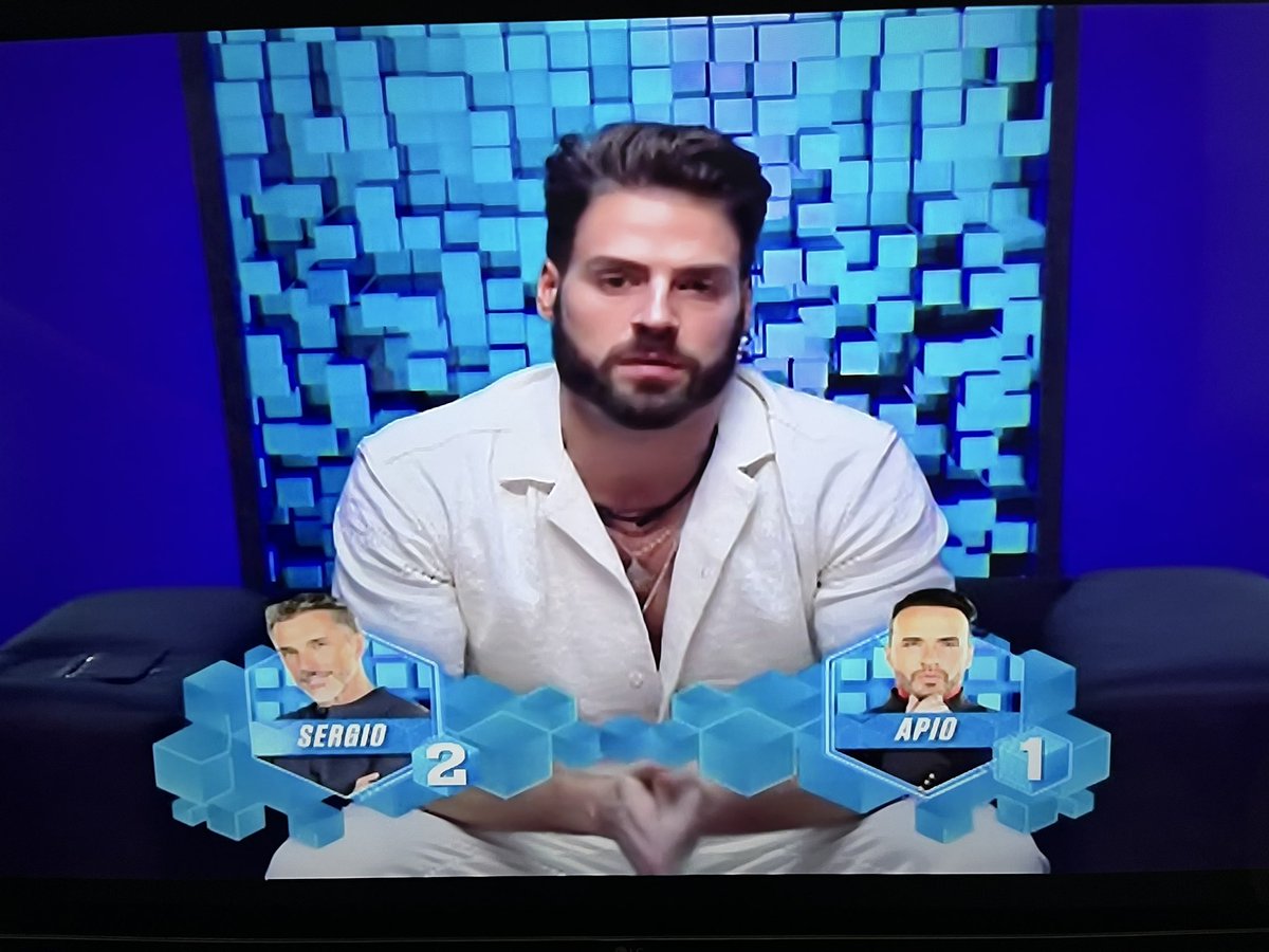 soyyorchmx's tweet photo. Ni Judas se atrevió a tanto 👀 https://t.co/UDvaAGvfu2