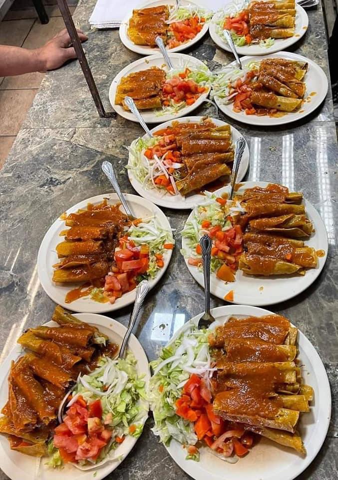 wildwestonions's tweet photo. Que ganas de unas flautas de La Pila https://t.co/EeXwoSangX