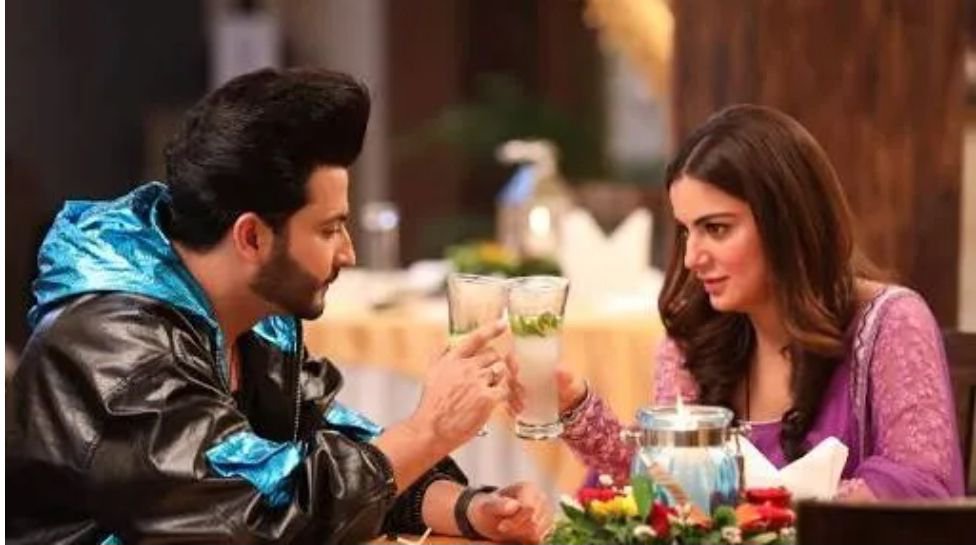 Alinakh15698073's tweet photo. Happiest Birthday Sautan❤️🫂❤️
Wishing you lots of happiness, good health and prosperity✨
'khud khush rho, aur mujh badiya badiya stories do padne ko🥹🤌🏻'

@lilly67589 💕💕💕 https://t.co/VUkJkCogoX