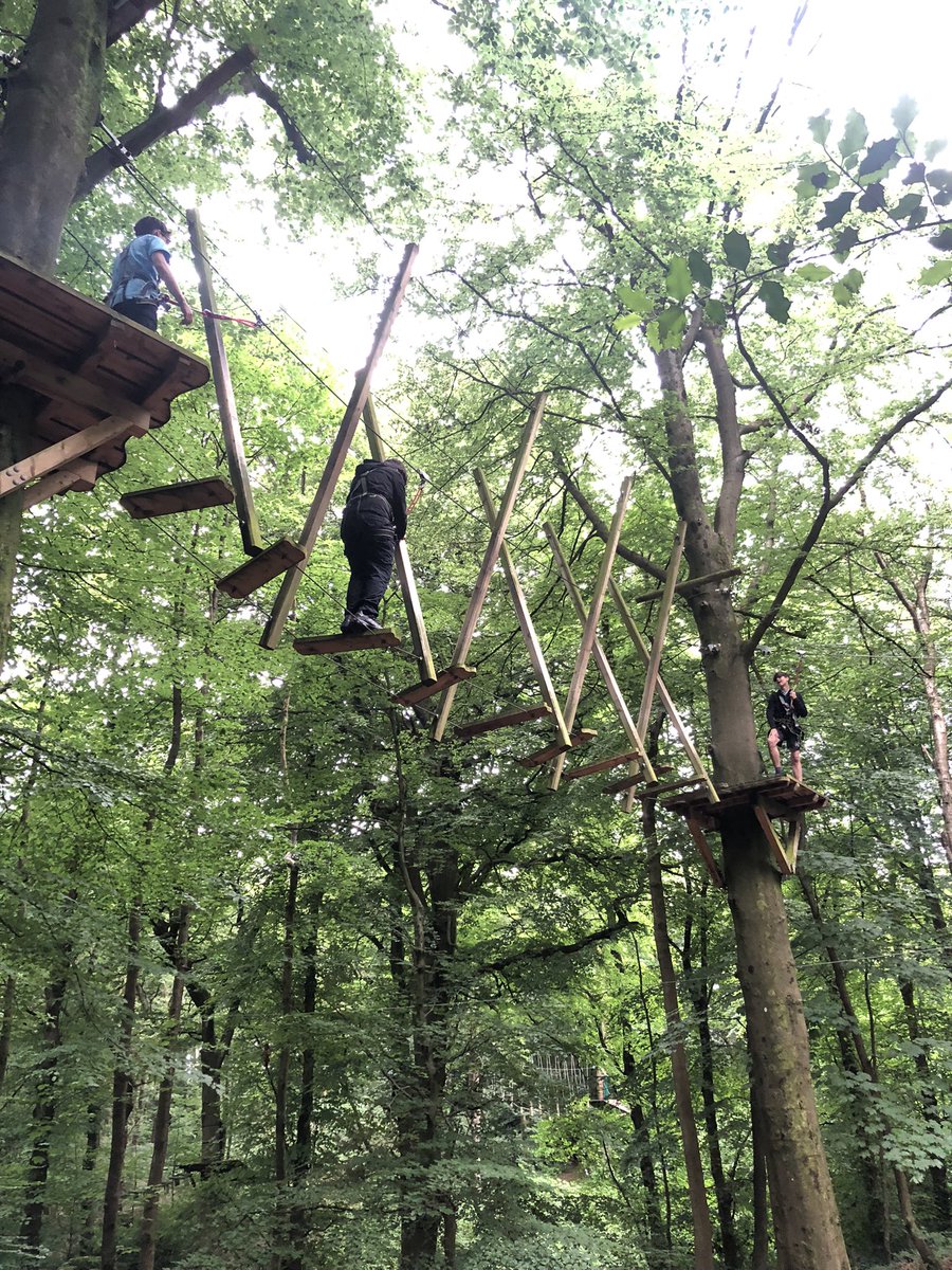 Mr Roebuck leading the way for his Sports Studies class on the high ropes challenge! #courage @NewmanRC_Head <a href="/NewmanRCCollege/">Newman Catholic College</a>