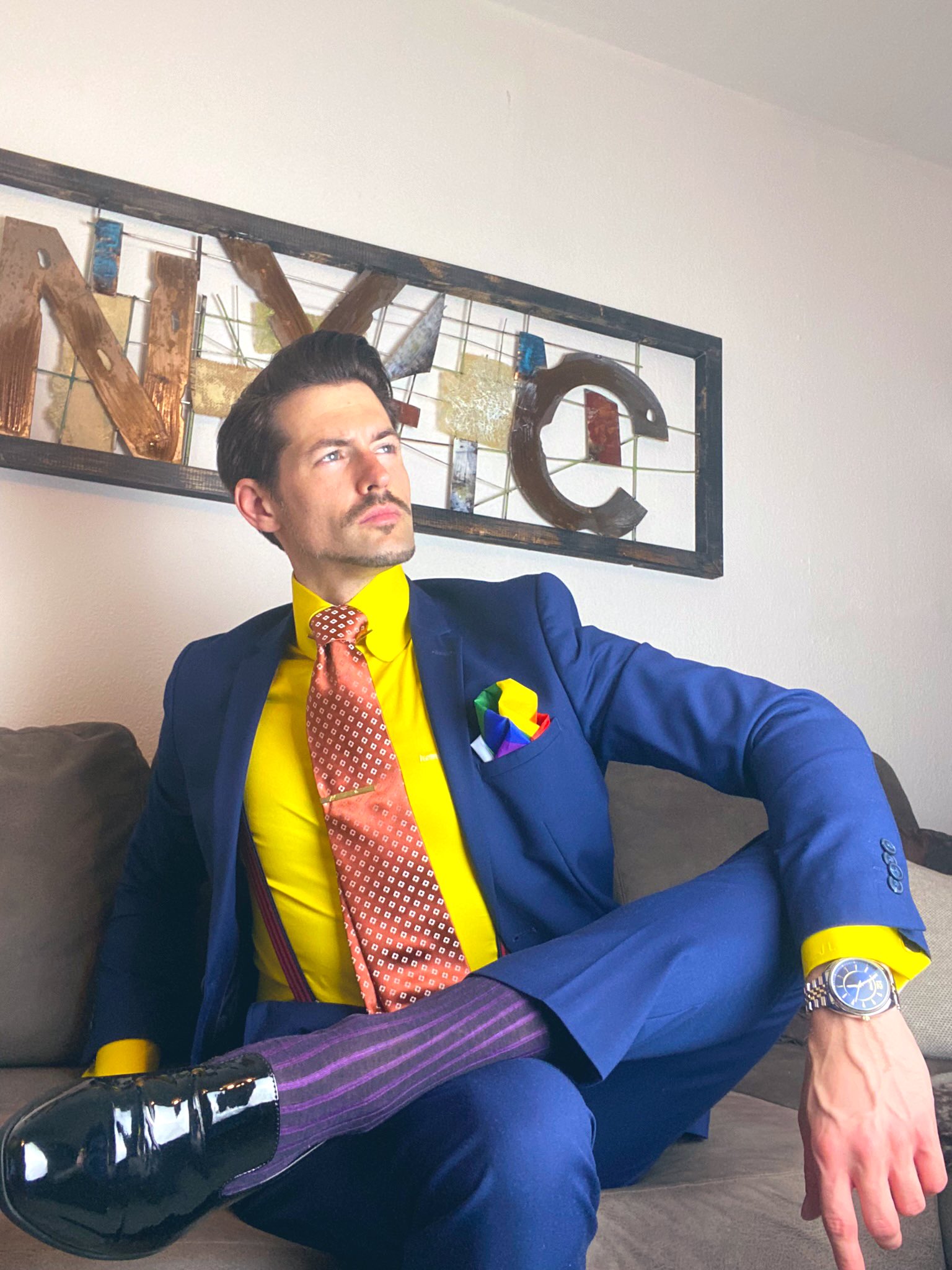 Navy suit cheap yellow shirt