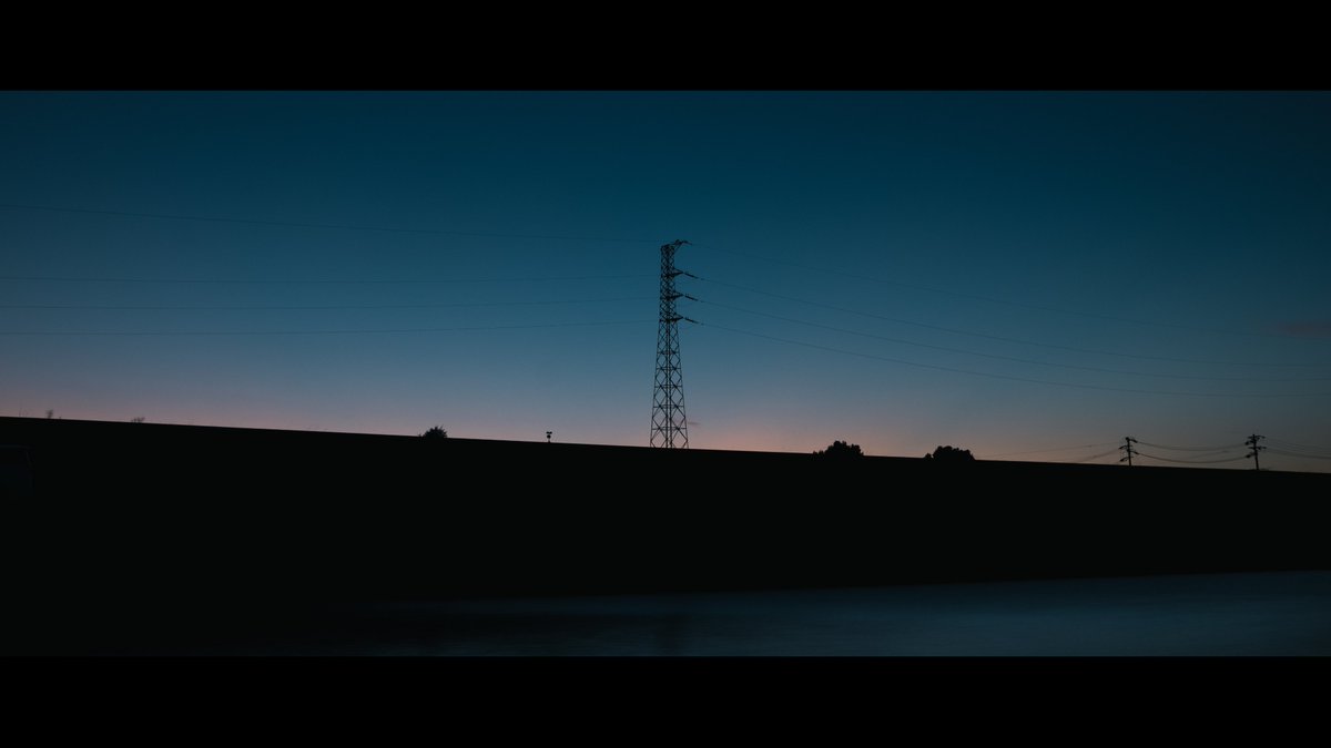 ひなた tweet media