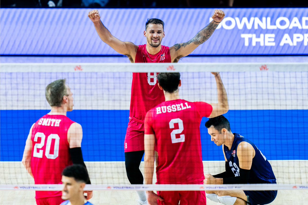 tiebreakcomm's tweet photo. #VNL🏐 || Amerika kıtası mücadelesinde kazanan taraf net bir skorla ABD oldu.

MS: 3-0
Setler: 27-25 | 25-17 | 25-15

En Skorer Oyuncular
🇺🇸Matthew Anderson - 13 sayı
🇨🇺Miguel Angel Lopez - 12 sayı

#VNL2023 #USAVSCuba https://t.co/tA6TkPP2cu