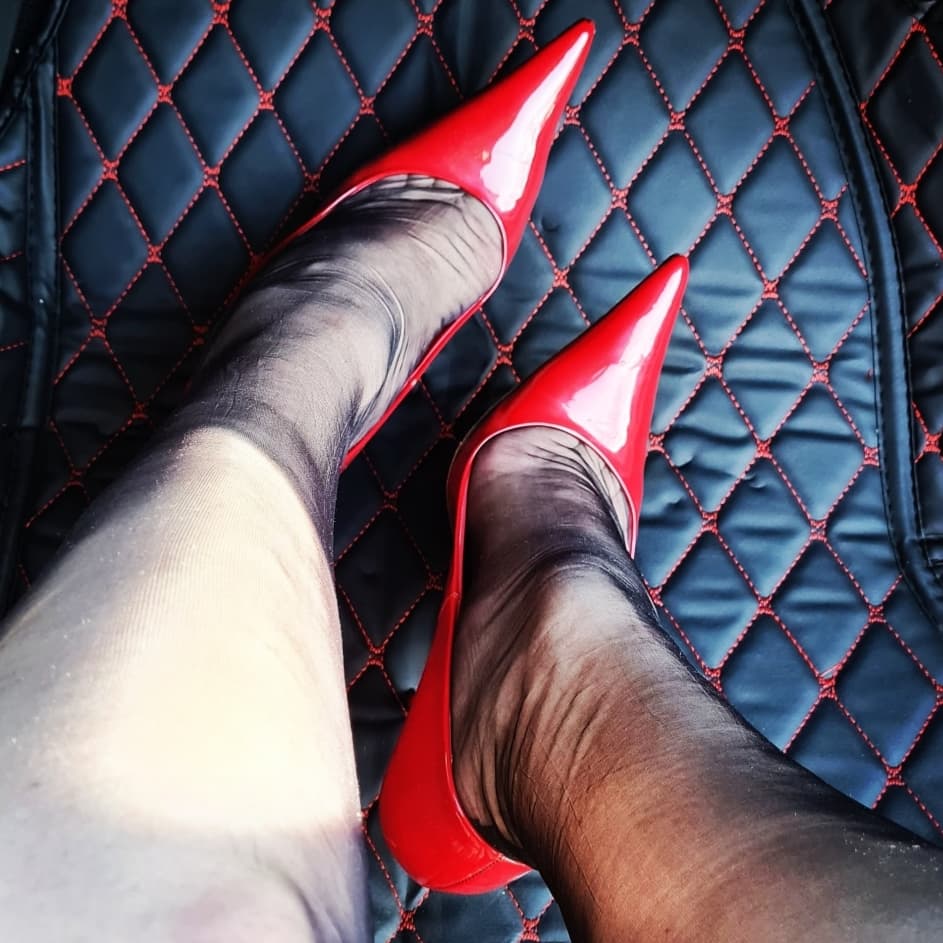 PrinceOfHeelz's tweet photo. 1969 Italia Boutique Stilettos https://t.co/ht6TweM59S